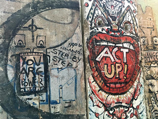 berlin wall gallery newseum 2017